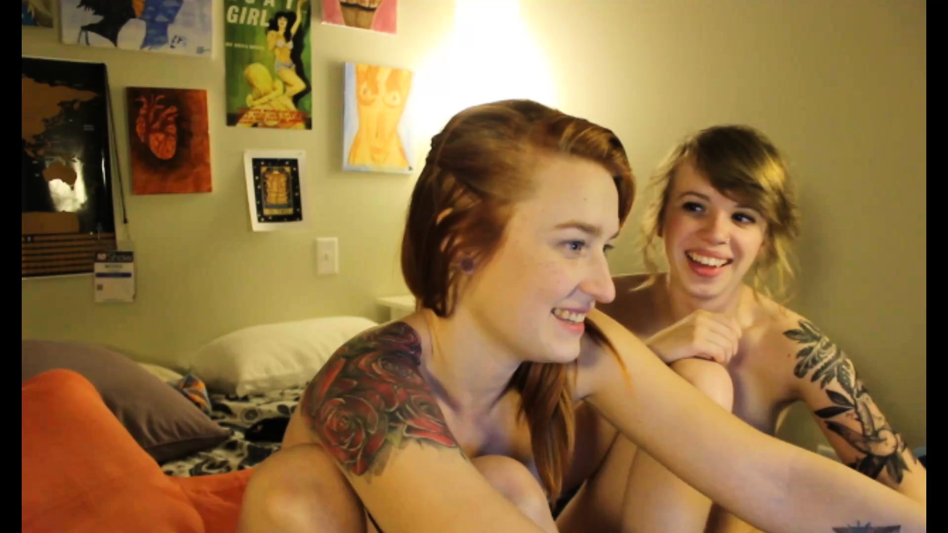 Cute Amateur Teens Enjoys A Hot Lesbian Experience On Webcam Video at Porn