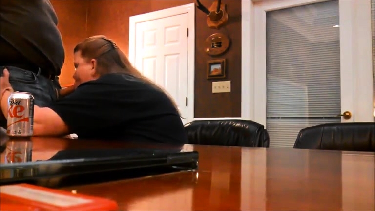 Hidden Cam Blowjob At Work - Fat Amateur Lady Reveals Her Blowjob Skills On Hidden Cam Video at Porn Lib